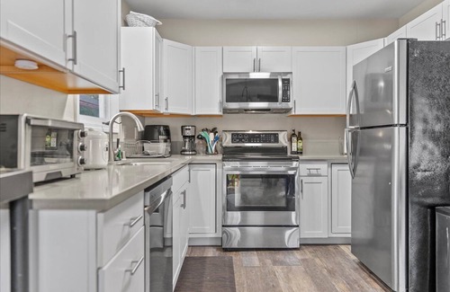University Area Casa | Peaceful Anchorage Stay