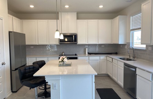 Wetmore Casa | Peaceful and Central house for family fun!