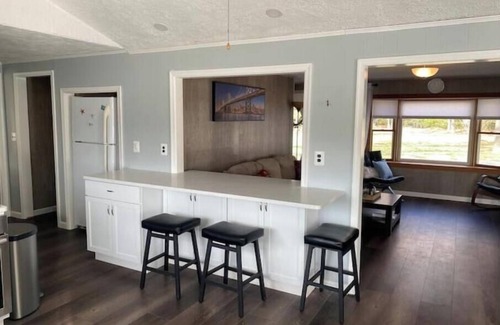 Colonial Beach Casa | Peaceful and Cozy Waterfront Home [just renovated]