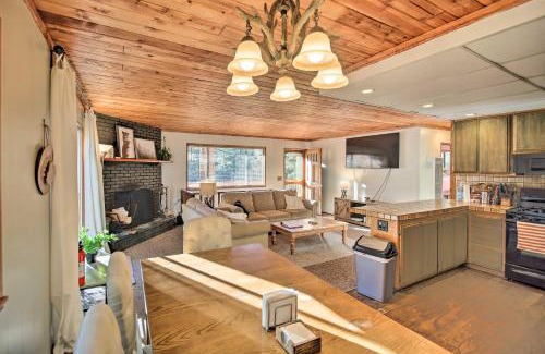 Pine Mountain Club Casa | Peaceful and Idyllic Forest Cabin with Pool Table
