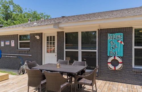 Richardson Casa | Peaceful and Relaxing Getaway w Beautiful Pool