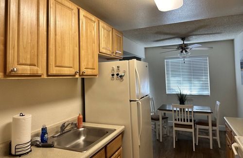 Southeastern Sacramento Apartamento | Peaceful and Spacious 2 bedroom 2 bathroom Unit