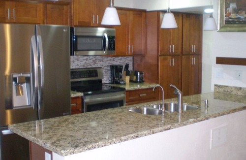 Sunland Village Casa | Peaceful and tranquil townhouse for seniors Heated pool/Spa gym. covered patio