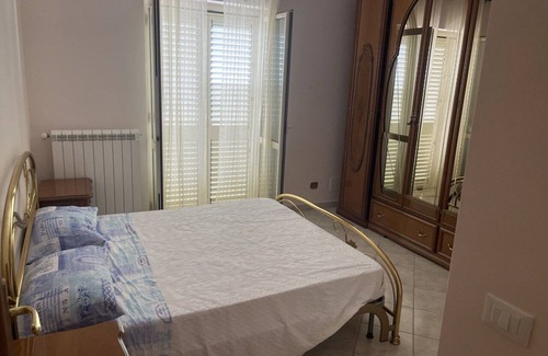 Falerna Apartamento | Apartamento amueblado en Falerna Paese con vista panorámica