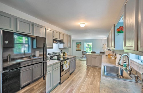 Athens Casa | Peaceful Athens Retreat at Sleepy Hollow Lake