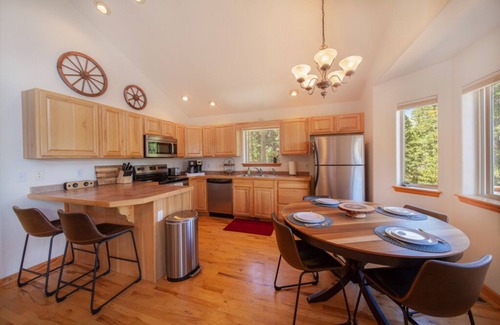 Valley of the Sun Casa | Peaceful Basecamp Getaway