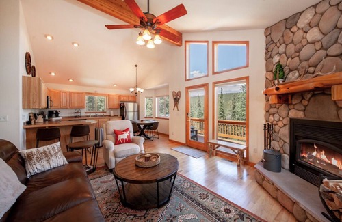 Valley of the Sun Casa | Peaceful Basecamp Getaway
