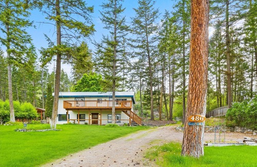Lakeside Condominio | Peaceful Bay Overlook - Lower - Blocks away from Flathead Lake - 45mi to GNP