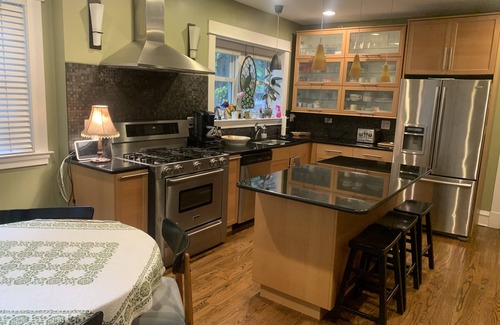 Oak Park Apartamento | Oak Park Beauty Walkable-Easy Viaje diario a Chicago Capacidad para 8 personas