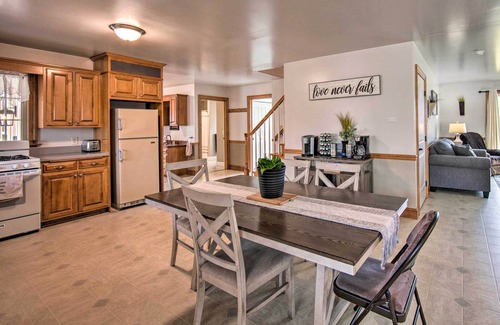 Bird In Hand Casa | Peaceful Bird in Hand Home w/ Farmland Views!