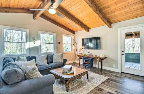 Brevard Casa | Peaceful Brevard Mountain Cabin Hike, Golf and Swim