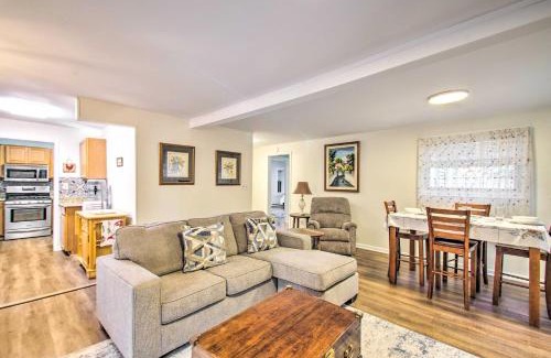 Broadway Casa | Peaceful Broadway Cottage on the Pond!