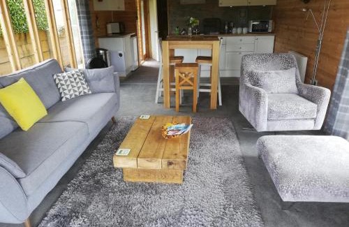 Skegby Casa | Peaceful Cabin in Skegby -Sleeps2- Firer Pit