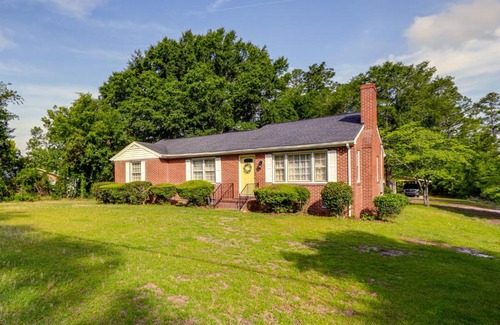 Camden Casa | Peaceful Camden Vacation Rental about 3 Mi to Town!