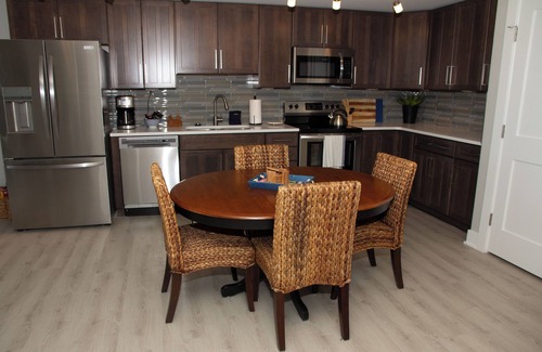 Canandaigua Condominio | Peaceful Canandaigua Lake Condo with Lagoon View