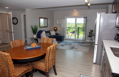 Canandaigua Condominio | Peaceful Canandaigua Lake Condo with Lagoon View