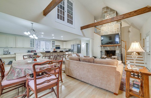 Cavendish Casa | Peaceful Cavendish Retreat w/ Hot Tub & Fireplace!
