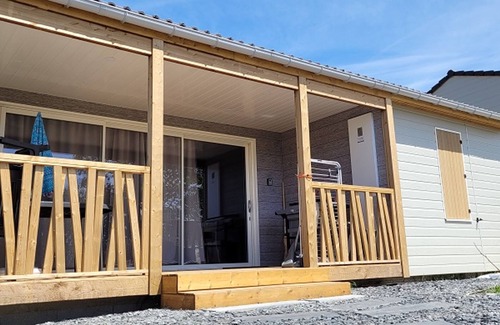 Arzal Chalet De Esquí | Chalet tranquilo de 2 habitaciones con piscina, cerca del Golfo de Morbihan