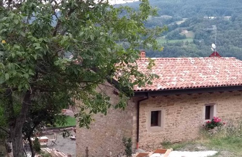 Lama Mocogno Cabaña | Refugio tranquilo y confortable en un entorno montañoso glorioso.
