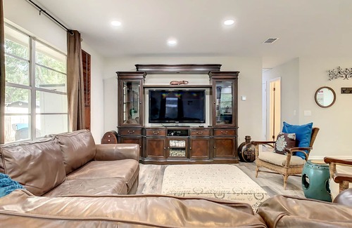 St. Augustine South Casa | Peaceful & Comfy Home! Perfect Location! Pets OK!