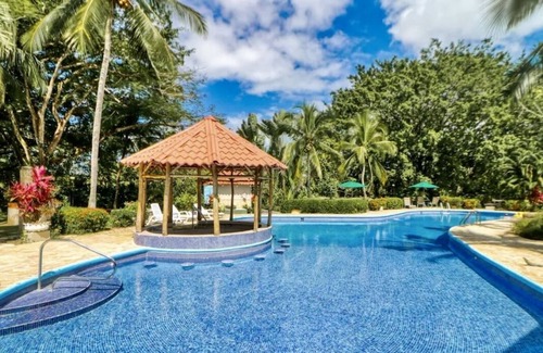 Damas Condominio | Peaceful condo at Isla Damas near Manuel Antonio