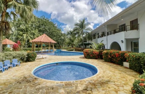 Damas Condominio | Peaceful condo at Isla Damas near Manuel Antonio