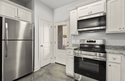 Walker Apartamento | Peaceful & Convenient 2 Bed 2 Bath Apartment for you short/mid term cirucmstance
