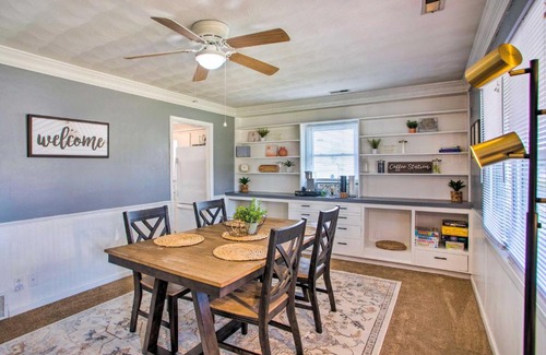 Bedford Casa | Peaceful Cottage about 8 Mi to Downtown Toledo!