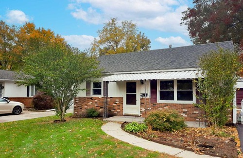 Bedford Casa | Peaceful Cottage about 8 Mi to Downtown Toledo!