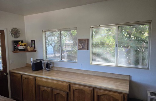 Atascadero Cabaña | Peaceful cottage in the woods