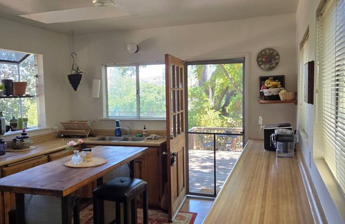 Atascadero Cabaña | Peaceful cottage in the woods