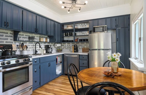 Putnam Valley Cabaña | Peaceful Cottage with Grill | Walk to Lake