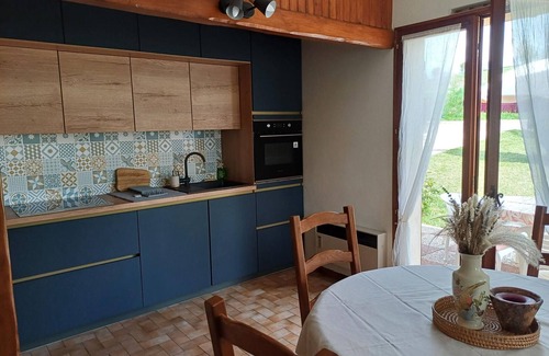 Uzemain Cabaña | Casa rural tranquila con amplio espacio exterior