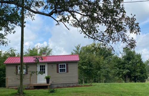 Sulphur Well Casa | Peaceful Cozy Country Cottage on a 350 acre farm