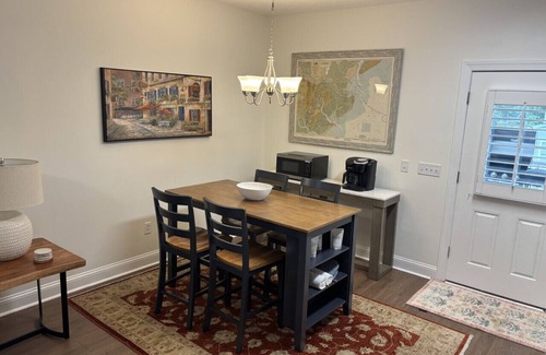 Whitemarsh Island Condominio | Peaceful Creekside Guesthouse Near Historic Savannah & Beach