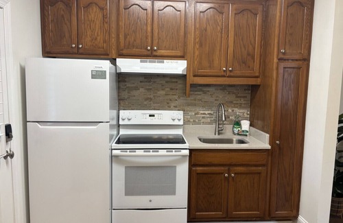 Whitemarsh Island Condominio | Peaceful Creekside Guesthouse Near Historic Savannah & Beach