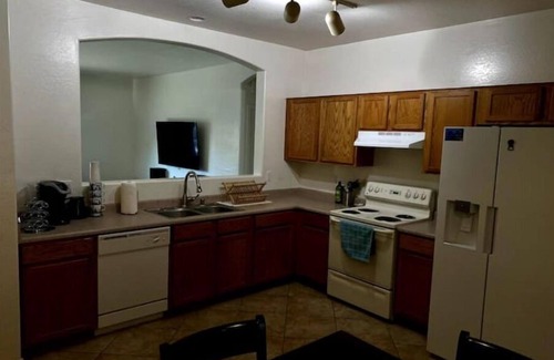 Sundial Casa | Peaceful Desert Home, close to State Farm Stadium