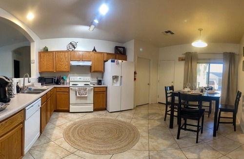 Sundial Casa | Peaceful Desert Home, close to State Farm Stadium