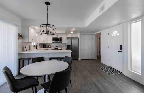 Lake Havasu City Casa | Peaceful Desert Villa w/Lake View & Spa