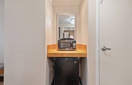 Carteret Apartamento | Peaceful Double Suite Sleeps 4 Prime Location