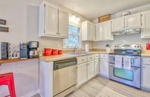 Sylva Casa | Peaceful downtown Sylva home, 3BR, porch, creek, Wifi