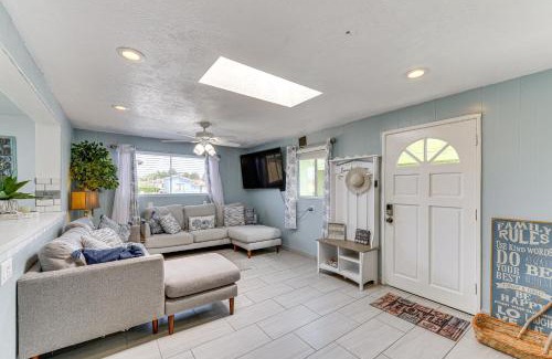 Eureka Casa | Peaceful Eureka Beach Cottage with 30-Foot Dock