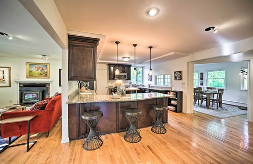 Williamstown Casa | Peaceful Family Home w/ Fire Pit & Large Yard