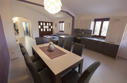 Galizana Villa | Casa de familia tranquila 'Tedi' "