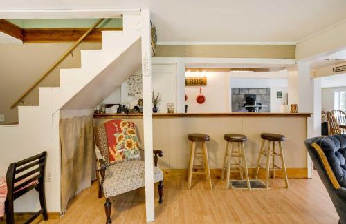 Winthrop Casa | Peaceful Fishermans Paradise with Deck and Fire Pit!