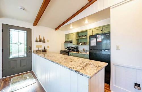 Sky Valley Casa | New! Woodlore: Lake Access, Fireplace, Hot tub, Grill!