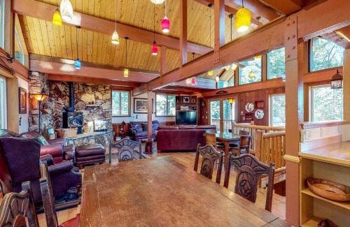Carnelian Bay Casa | Peaceful Forest Retreat
