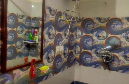 Phase 5 Casa | Peaceful Furnished Room with kitchen Wifi Ac in sec 71 mohali