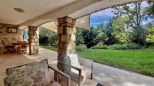 Bargemon Apartamento | Peaceful Garden Apartment