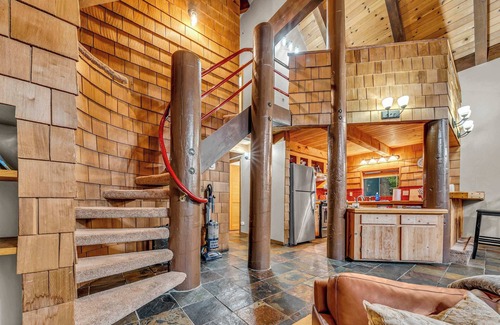 Comstock Acres Casa | Peaceful Getaway | Pet-Friendly w/Hot Tub & Grill